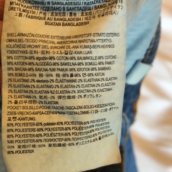 Women’s size 25 Vans distressed blue jeans - Picture 10 of 15